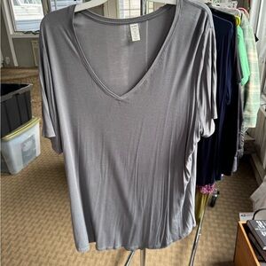 Old Navy Gray Relaxed Short Sleeve Tee